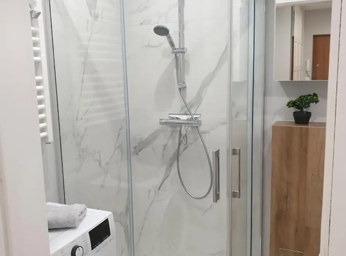 Margot - Centrum דירה טארנאו